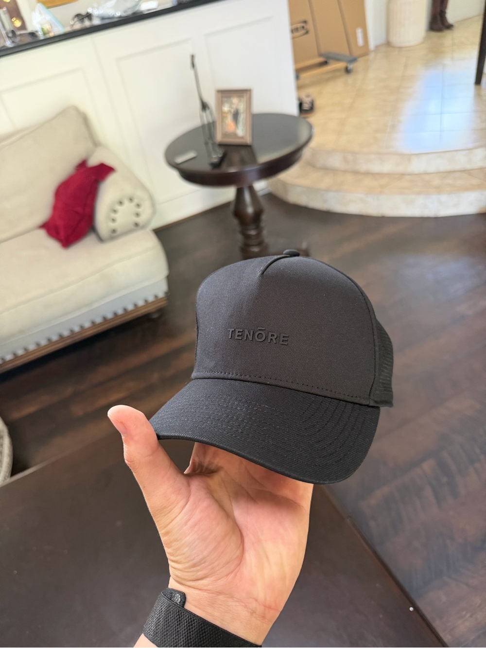 Tenore men’s black hat